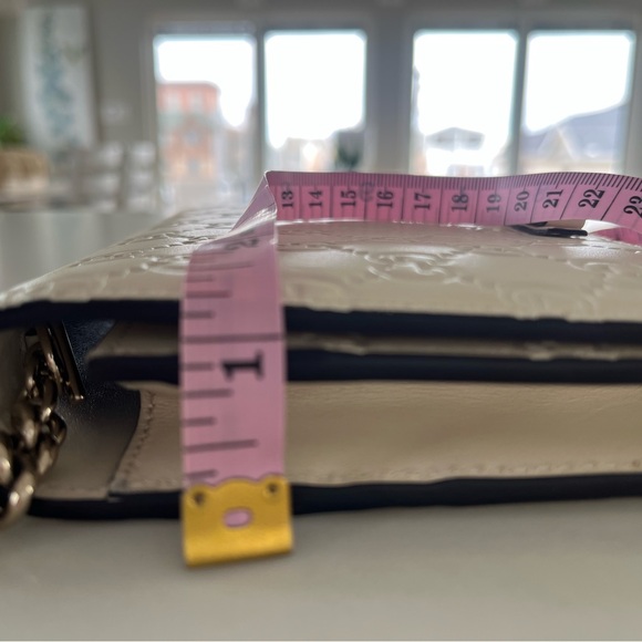 Gucci Signature White Guccissima Bow Wallet on Chain WOC Shoulder Crossbody Bag - Picture 14 of 16